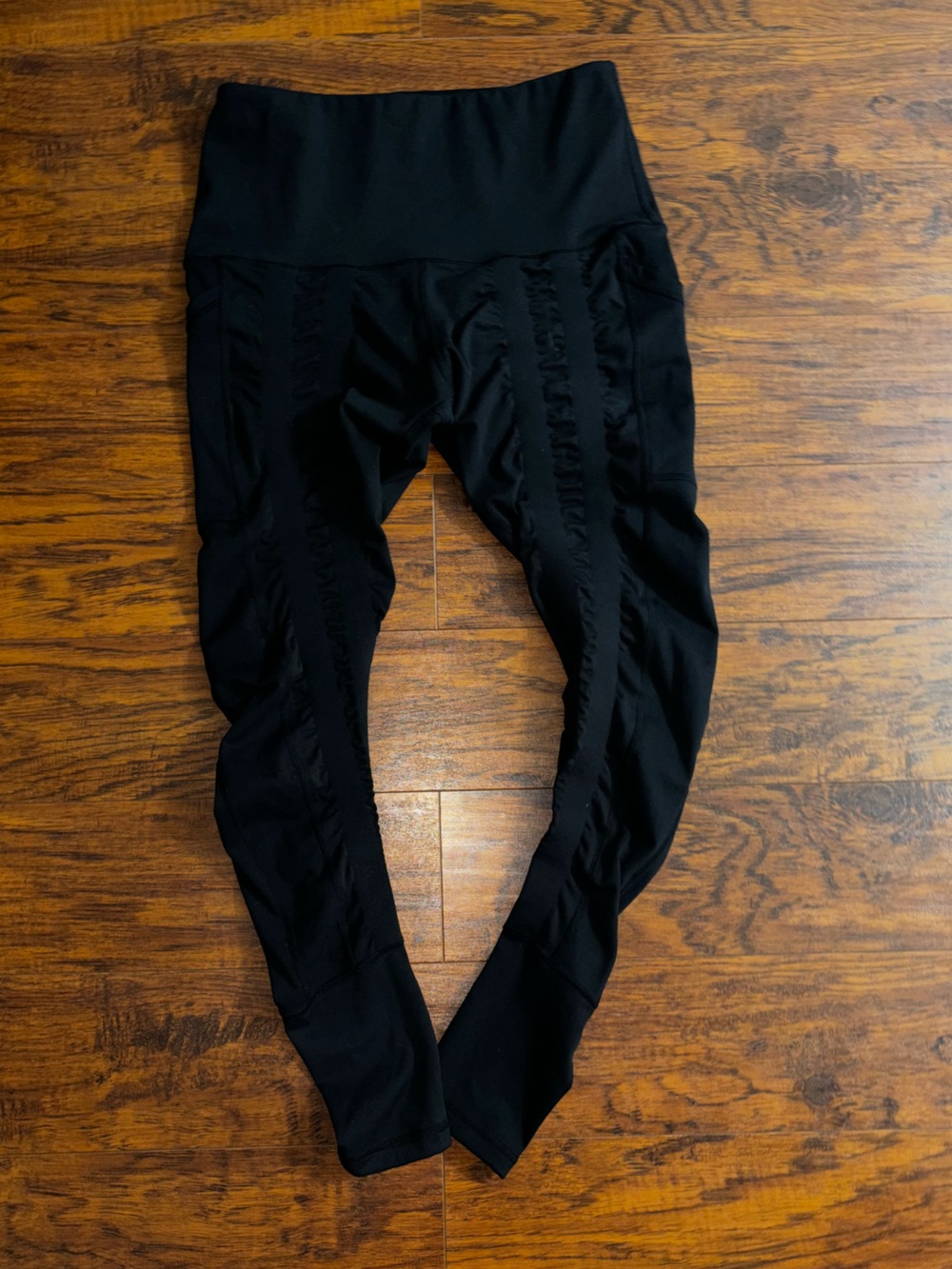 Sweetflexx Ruched Black Leggings Scalloped Resistance Compression Yoga Pants